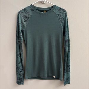 Wild Rye Women's Evie Raglan Queen of the Jungle base layer top merino wool 6
